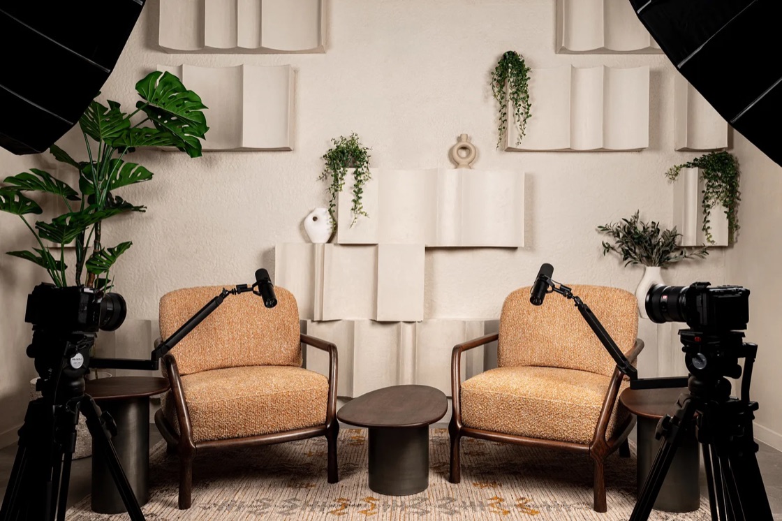 Aura studio